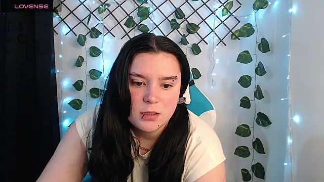 Snapshot of Nika_1_ chatting on 19, 4, 2026 Nika 1 online show from 19, 4, 2026