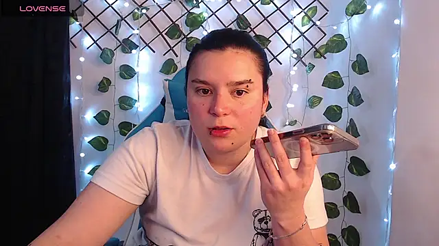 Snapshot of Nika_1_ chatting on 25, 4, 2026 Nika 1 online show from 25, 4, 2026