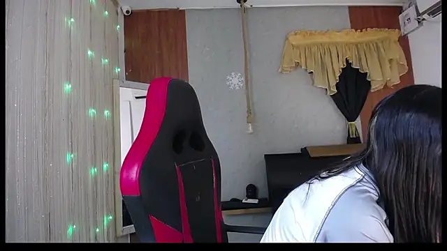 hera divine online show from 4, 2, 2026