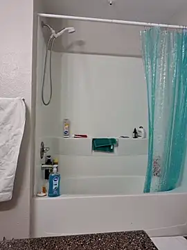 thatonespicychick online show from 21, 3, 2025