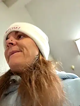 thatonespicychick online show from 2, 12, 2025