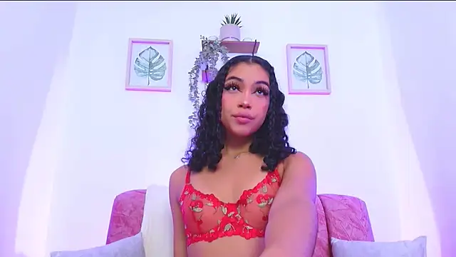 Snapshot of Sara_Jhonson chatting on 3, 12, 2024 Sara Jhonson online show from 3, 12, 2024