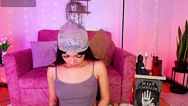 Snapshot of Sara_Jhonson chatting on 6, 7, 2026 Sara Jhonson online show from 6, 7, 2026