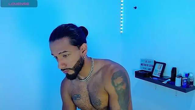  jhon connor  online show from 24, 9, 2025