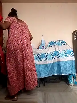 Snapshot of sneha_telugu_girl chatting on 5, 2, 2025 sneha telugu girl online show from 5, 2, 2025