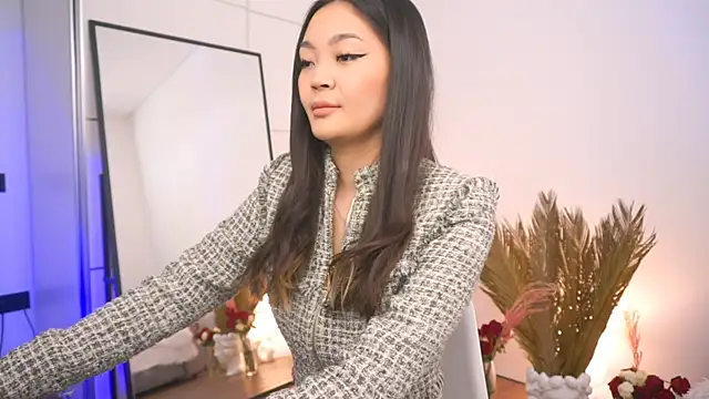 Peopleneedlove144 online show from 9, 2, 2025