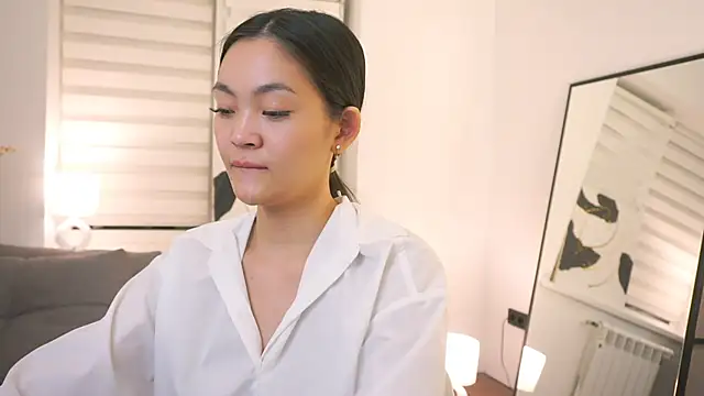 Peopleneedlove144 online show from 10, 3, 2025