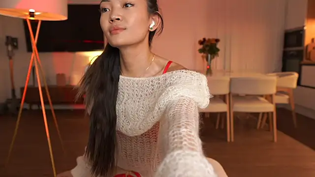 Peopleneedlove144 online show from 30, 10, 2025