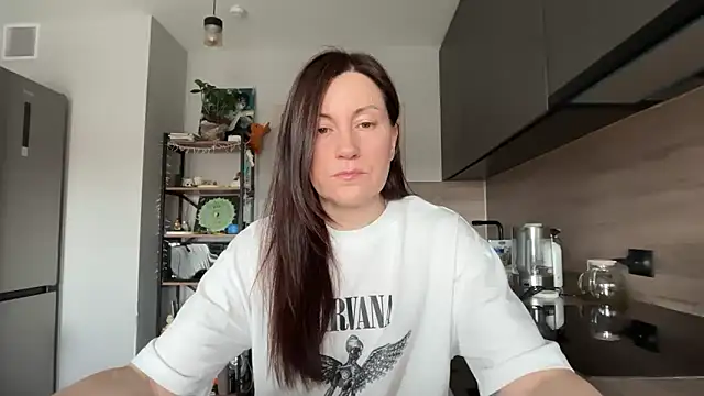 jainesummer online show from 14, 4, 2026