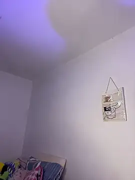 MadelineBenet online show from 11, 2, 2026