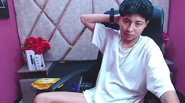 Im Mathias online show from 7, 2, 2025