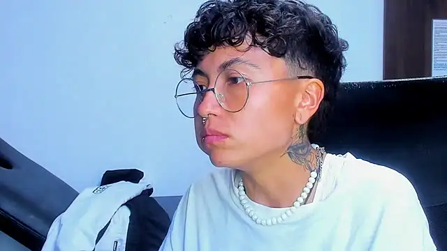 Im Mathias online show from 17, 2, 2026