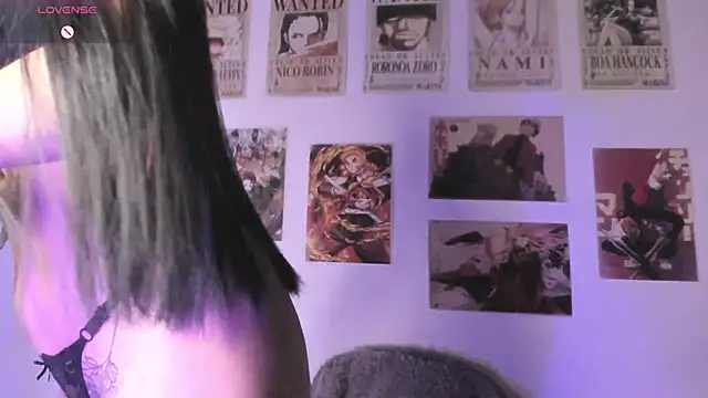 Luna-Chann online show from 13, 4, 2026