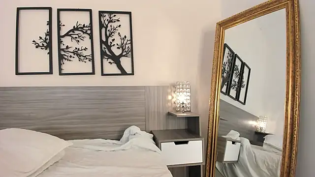 AmaraVelez online show from 14, 2, 2025