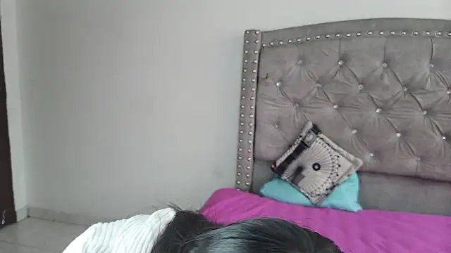 Snapshot of Nesuko_kamado_ chatting on 17, 9, 2025 Nesuko kamado online show from 17, 9, 2025