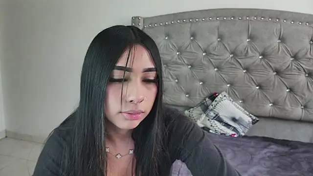 Nesuko kamado  online show from 22, 12, 2025