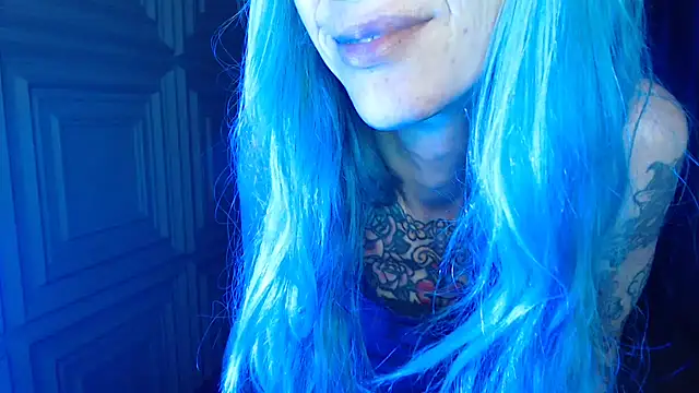 Snapshot of RavenryderUK chatting on 21, 6, 2026 RavenryderUK online show from 21, 6, 2026
