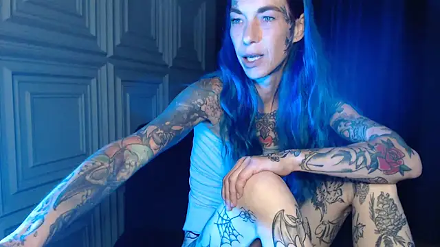 Snapshot of RavenryderUK chatting on 23, 7, 2026 RavenryderUK online show from 23, 7, 2026