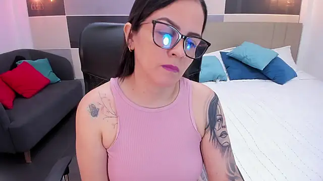 Zara Jackson online show from 11, 11, 2025