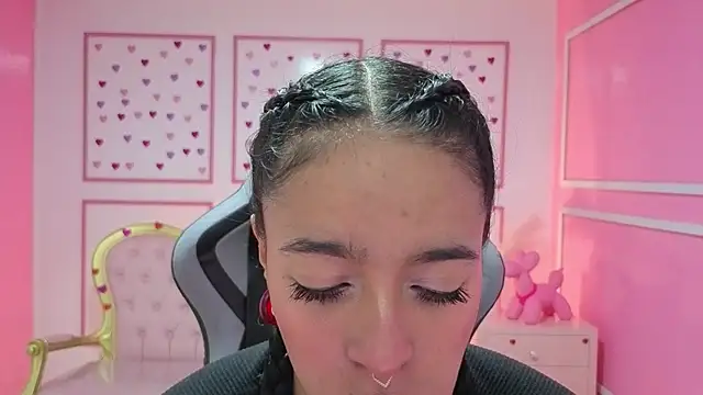 stephania t online show from 27, 9, 2025