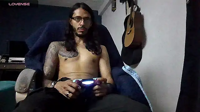 Snapshot of Donstark6669 chatting on 27, 10, 2025 Donstark6669 online show from 27, 10, 2025