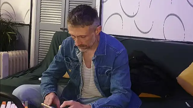 unclestefansdick online show from 4, 11, 2025