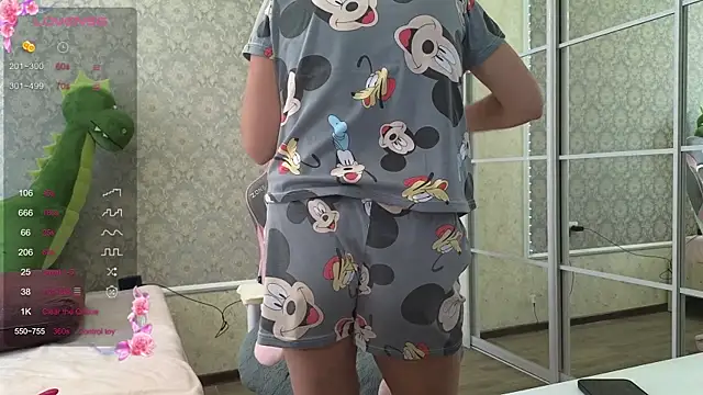 -DIVORA- online show from 25, 10, 2025