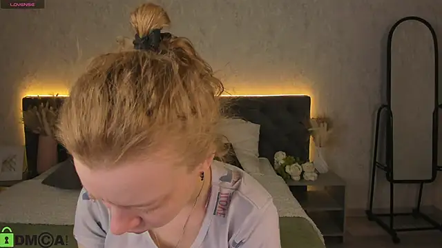 Michelle Blond online show from 14, 3, 2026