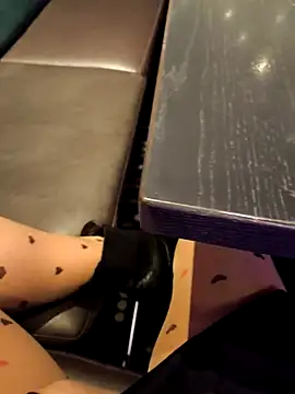 Secret couple  online show from 7, 3, 2025