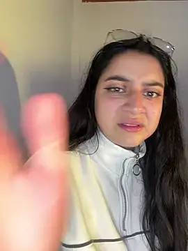 Cassie-millers online show from 5, 12, 2024