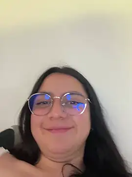 Cassie-millers online show from 17, 12, 2024