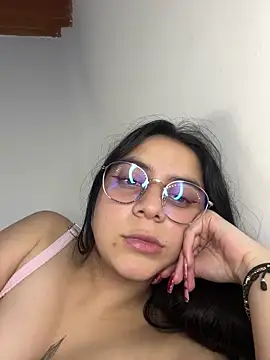 Cassie-millers online show from 18, 12, 2024