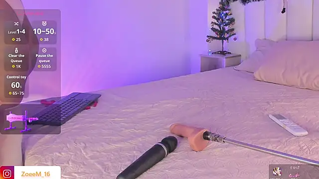 Zoe1 2 online show from 5, 12, 2025