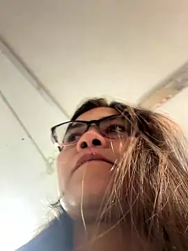 aurora divine online show from 14, 1, 2026