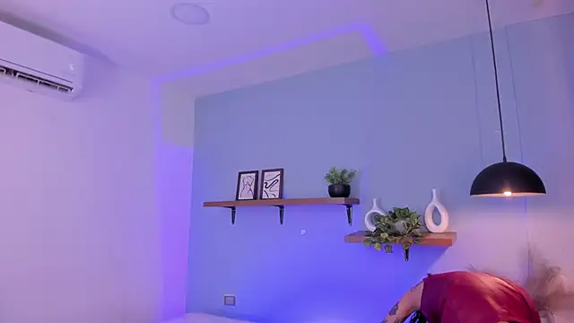 maddy walker online show from 5, 11, 2025