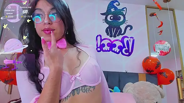 MadyJackson online show from 15, 10, 2025