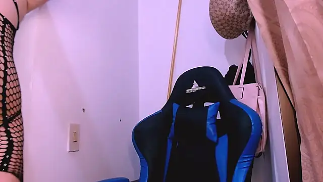 Snapshot of bubble_red chatting on 12, 2, 2026 bubble red online show from 12, 2, 2026