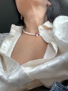 -OLYA- online show from 26, 2, 2025