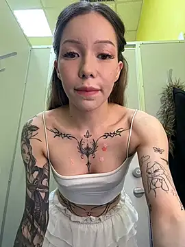 Snapshot of babydolll chatting on 24, 6, 2026 babydolll online show from 24, 6, 2026