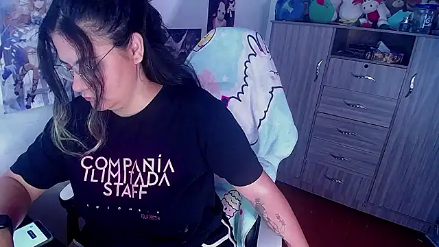 gigiqueen 18 online show from 5, 12, 2024