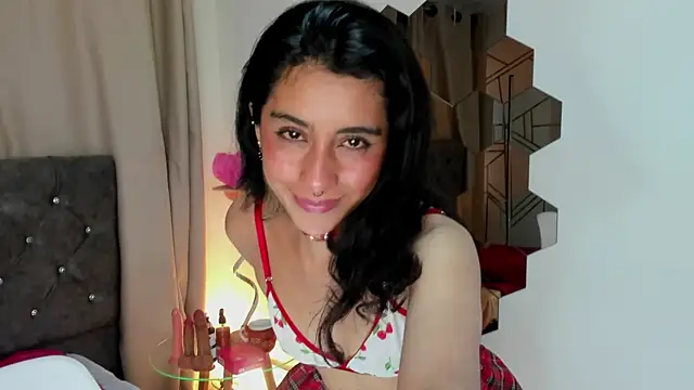 Snapshot of Alyssa_jones chatting on 3, 3, 2026 Alyssa jones online show from 3, 3, 2026