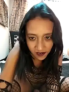 Snapshot of cami_victoria chatting on 3, 12, 2024 cami victoria online show from 3, 12, 2024