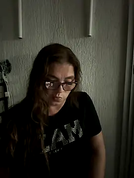 Snapshot of AntonellaAlondra4 chatting on 19, 12, 2025 AntonellaAlondra4 online show from 19, 12, 2025