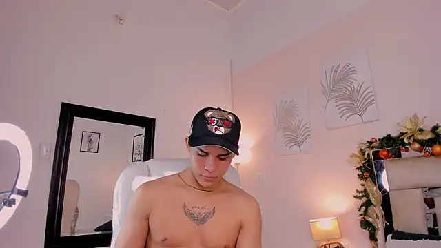 Snapshot of saraandstiven chatting on 26, 12, 2024 saraandstiven online show from 26, 12, 2024