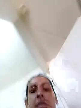 Snapshot of Alisson_420 chatting on 17, 11, 2025 Alisson 420 online show from 17, 11, 2025