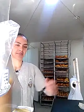 Snapshot of Alisson_420 chatting on 30, 11, 2025 Alisson 420 online show from 30, 11, 2025