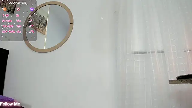 Snapshot of sweetnaughty_candy chatting on 24, 1, 2025 sweetnaughty candy online show from 24, 1, 2025