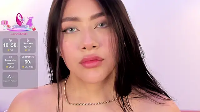 Snapshot of nicolle_pierce chatting on 19, 12, 2025 nicolle pierce online show from 19, 12, 2025