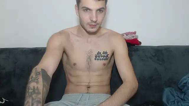 Snapshot of Your_perfect_boy chatting on 8, 12, 2024 Your perfect boy online show from 8, 12, 2024