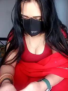 ZARINA JACK online show from 4, 1, 2025